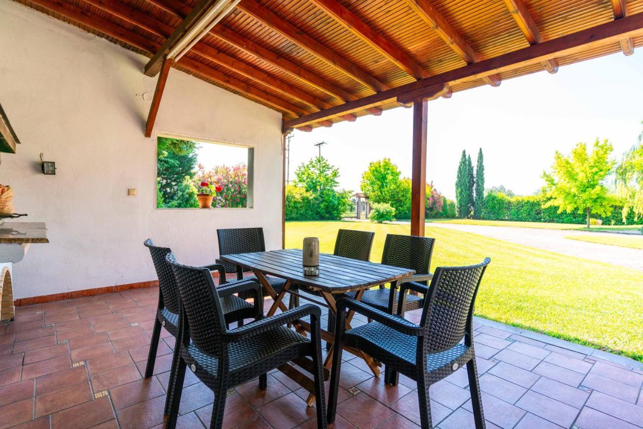 Villa Bougainvillea Epanomí Kültér fotó