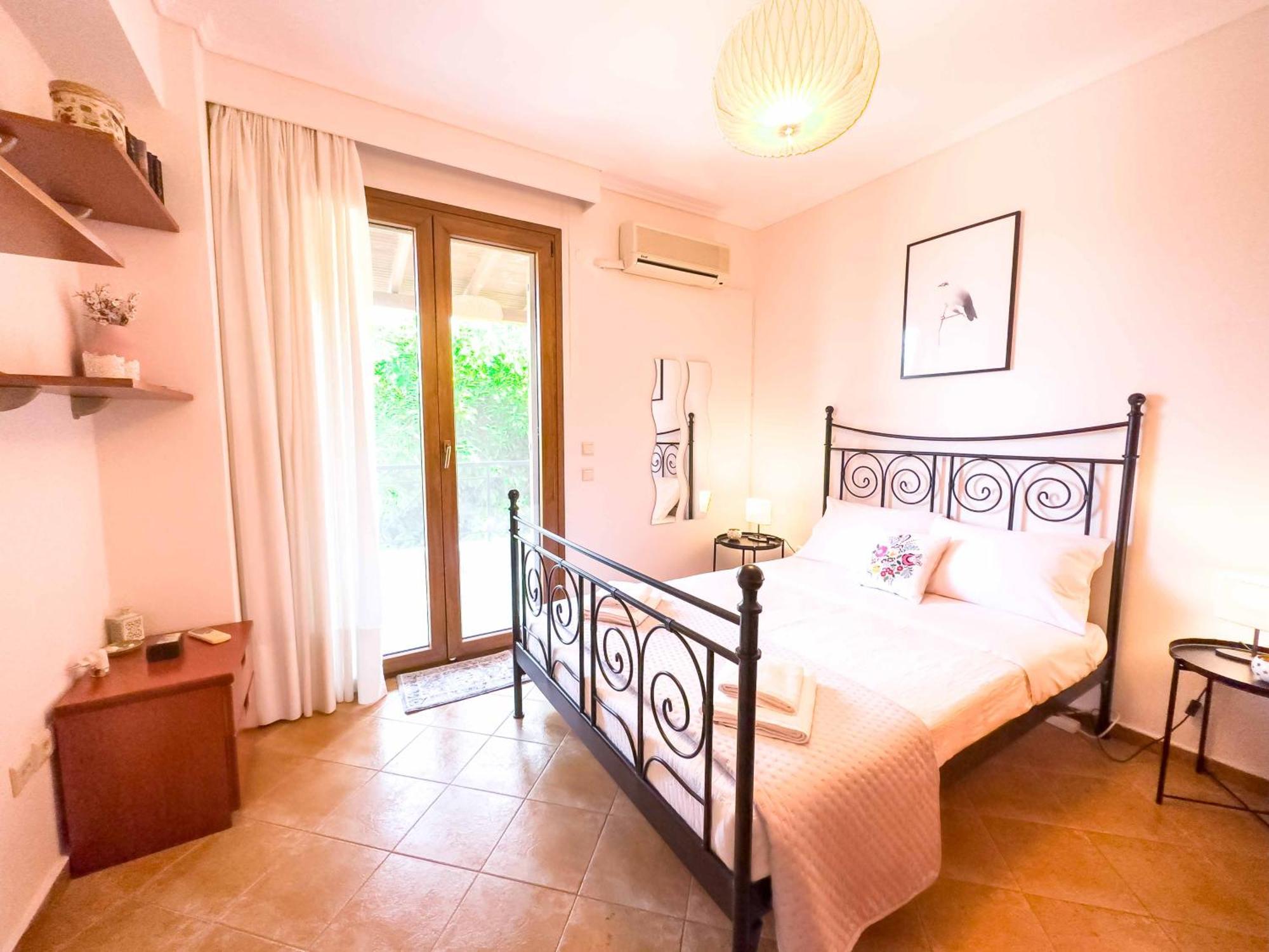 Villa Bougainvillea Epanomí Kültér fotó